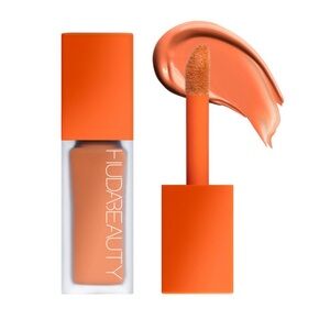 HUDA BEAUTY: #FAUXFILTER Color Corrector